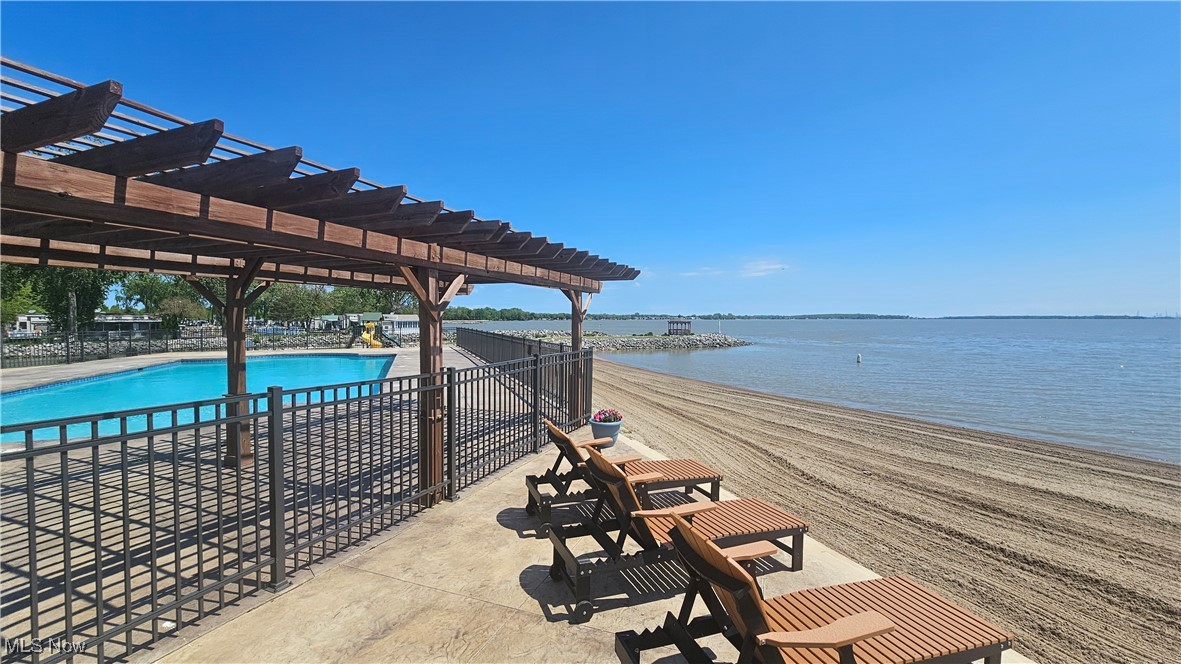 Marblehead Estates & Yacht Club - Land