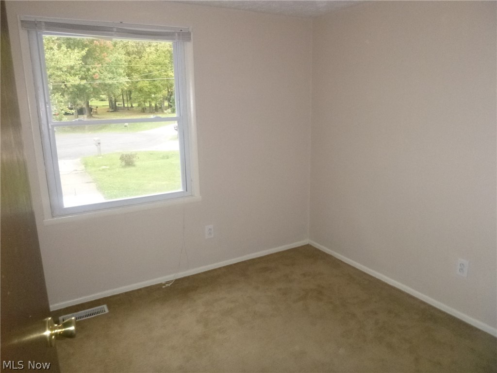 Broken Fence Estate #4 - Residential Lease