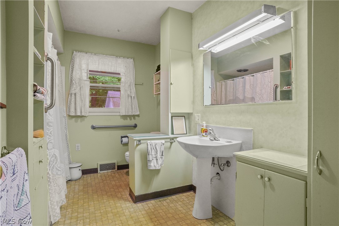 Paradise Park - Residential