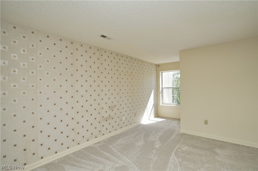 Fox Hollow/Woodhawk Condo - Residential