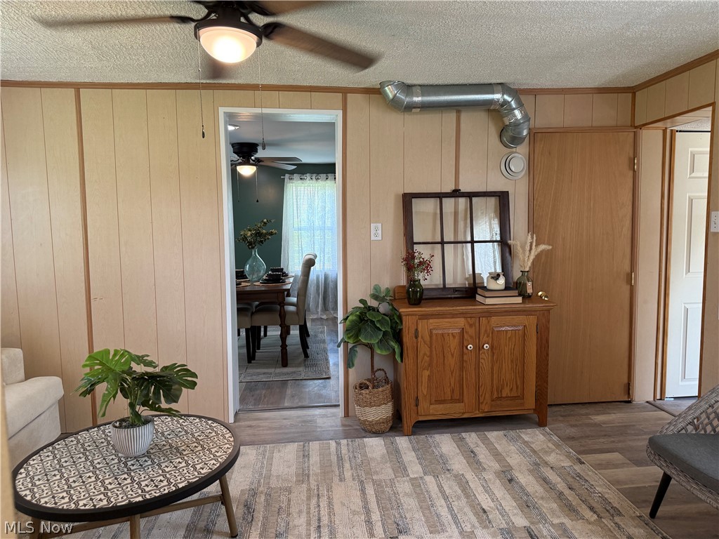 Mcdonald-Niles Realty Co - Residential