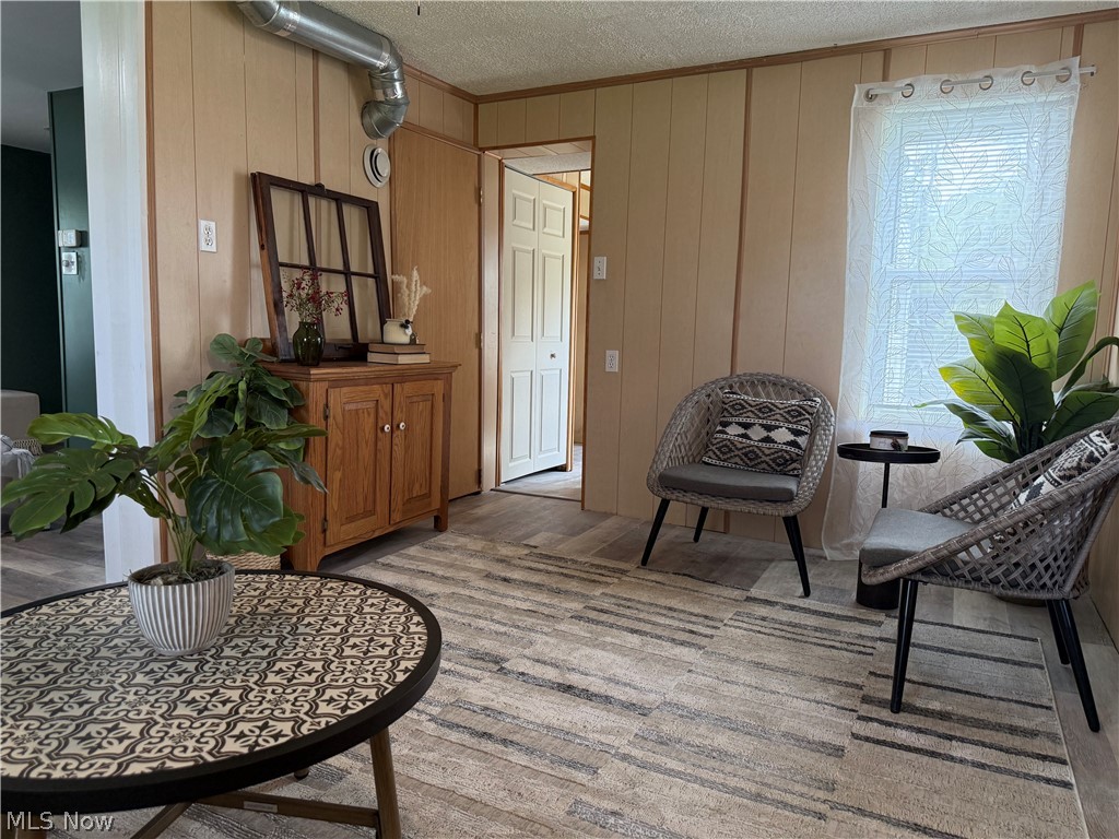 Mcdonald-Niles Realty Co - Residential