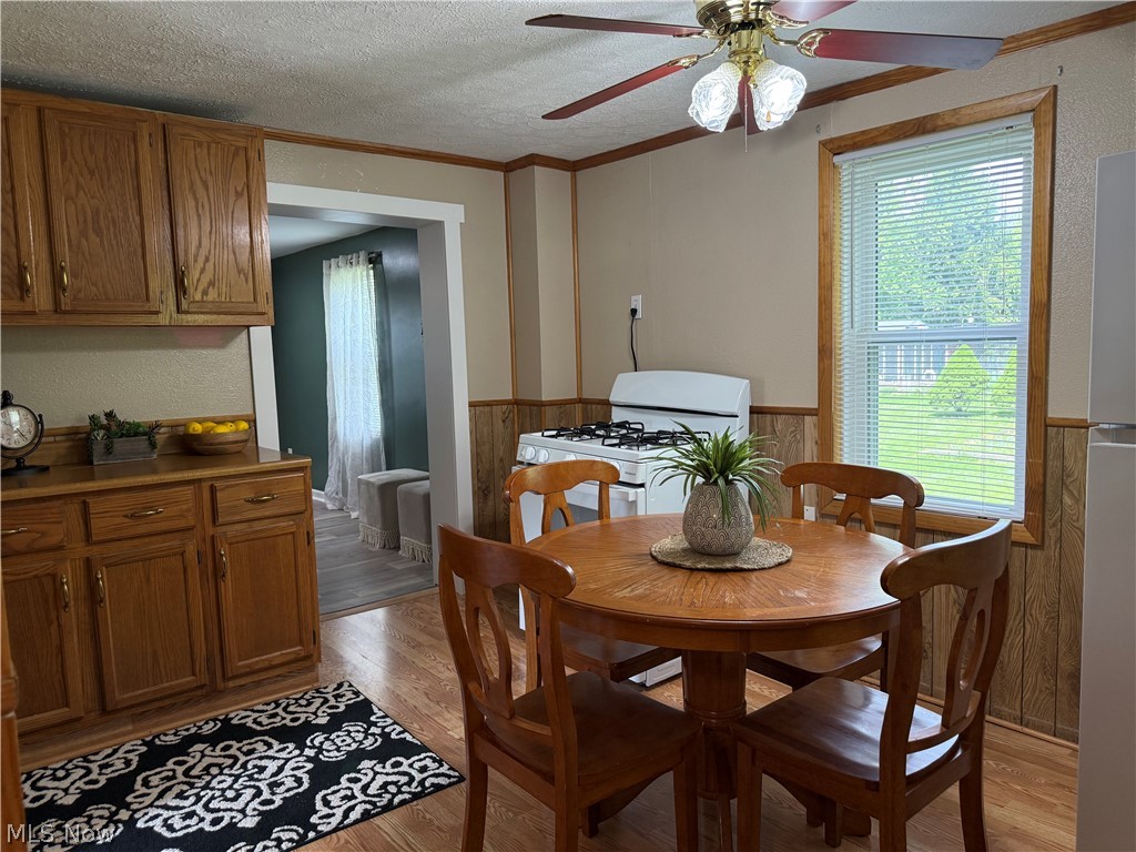 Mcdonald-Niles Realty Co - Residential