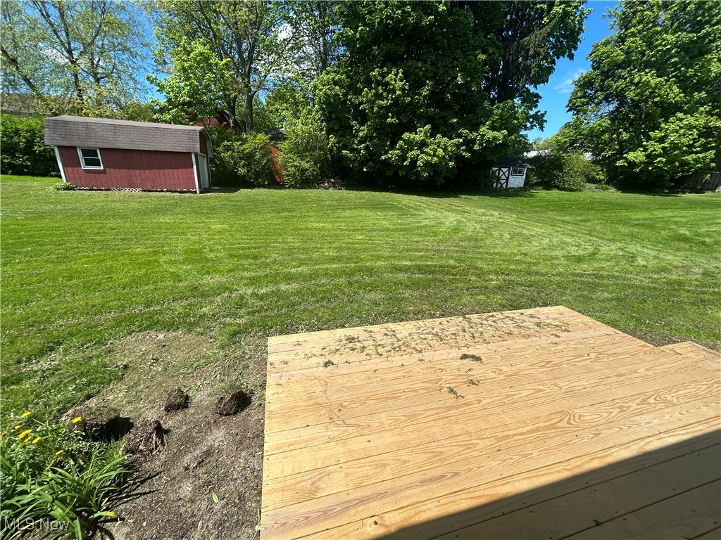 14584 Dean Court, Burton, Ohio image 27