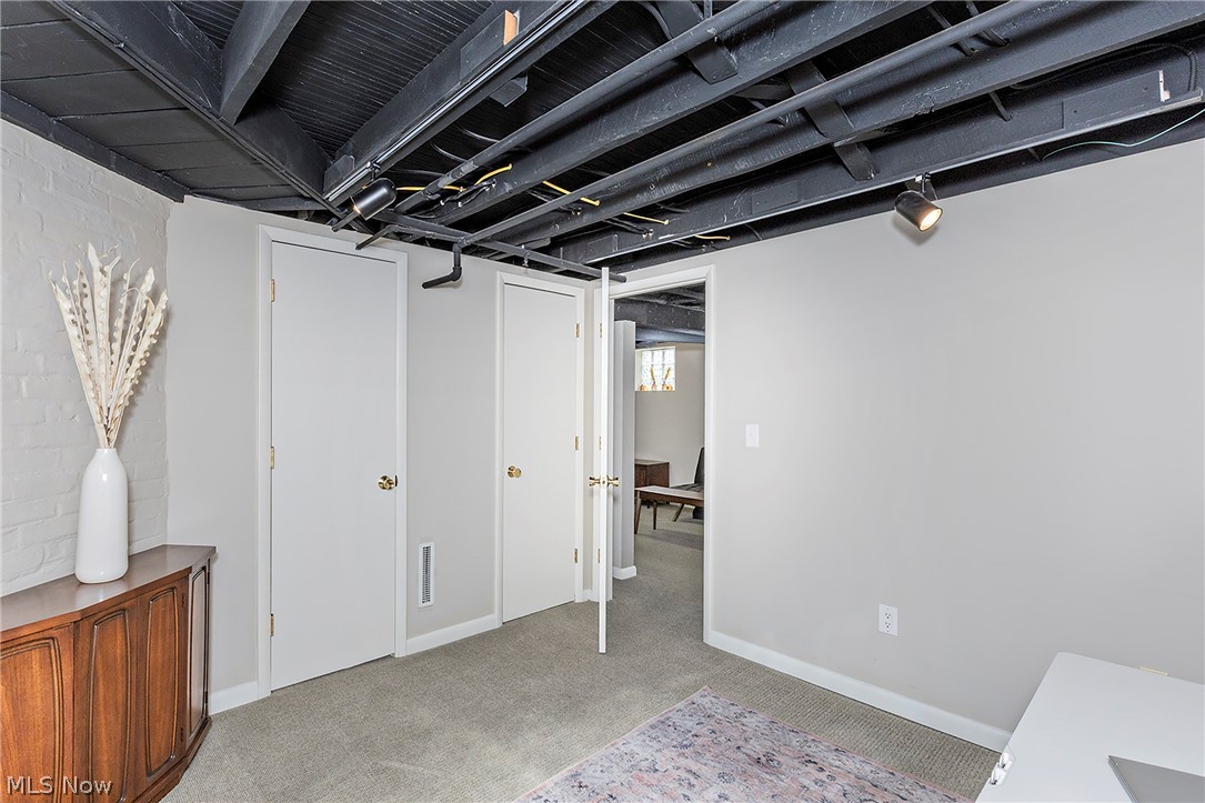 Graves - Residential