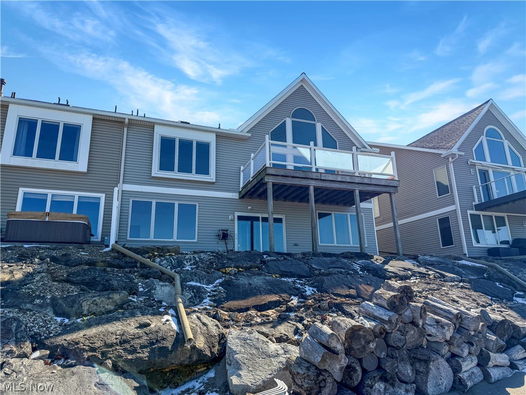 La Cote De Lac Condo Ph 03 - Residential