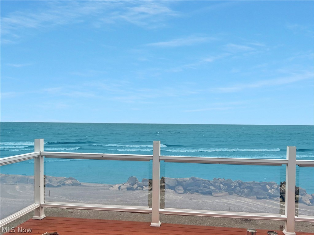 La Cote De Lac Condo Ph 03 - Residential