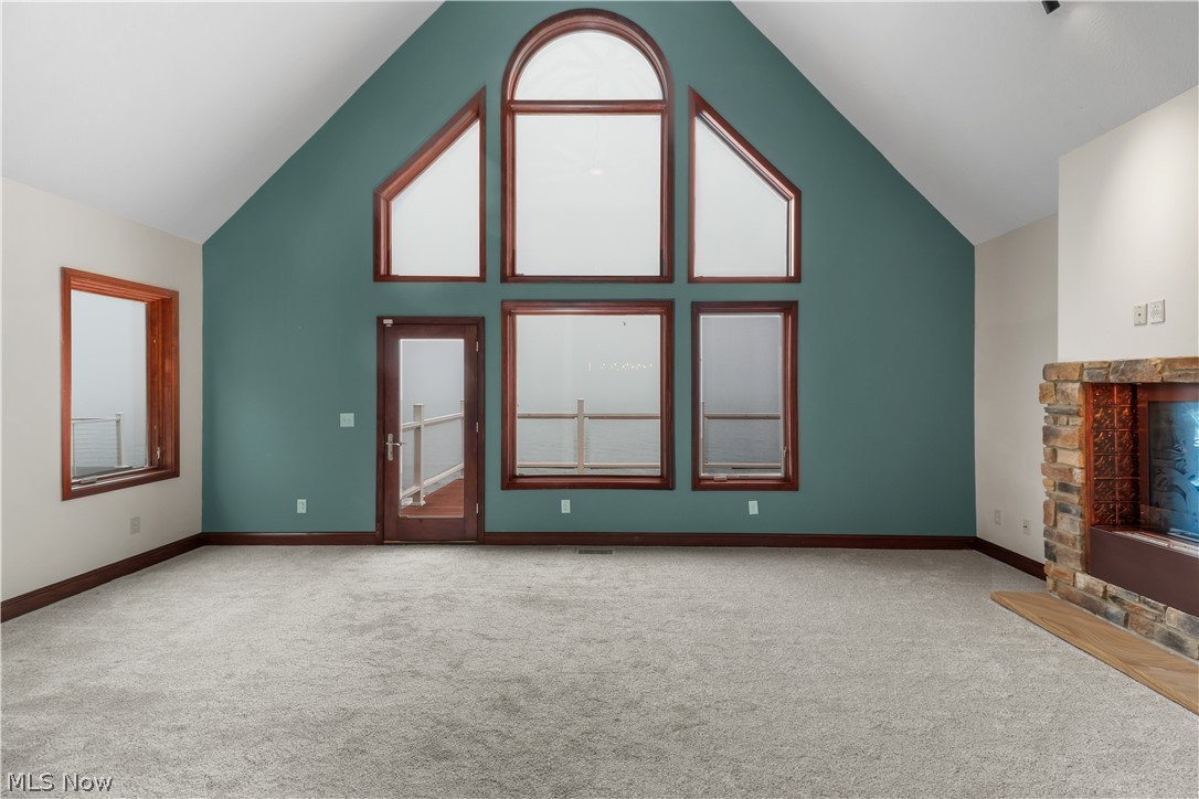 La Cote De Lac Condo Ph 03 - Residential