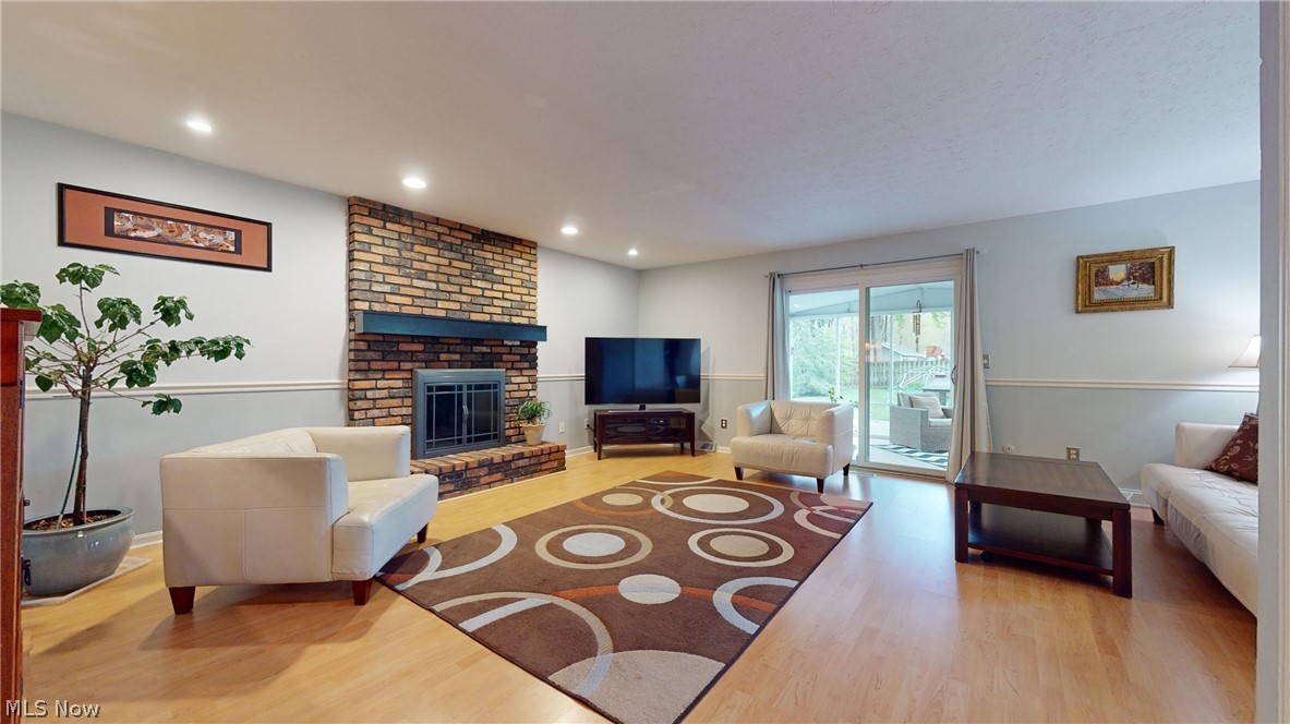 Sandy Rdg 11 - Residential