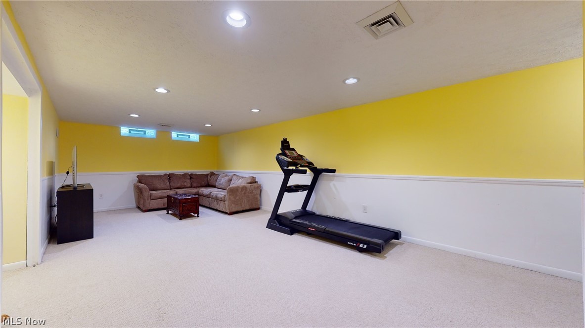 Sandy Rdg 11 - Residential