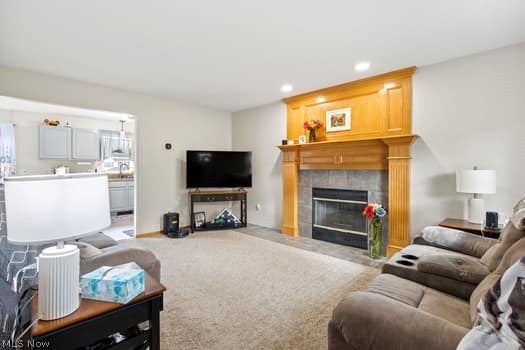 832 Queens Gate Way