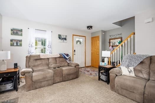 832 Queens Gate Way