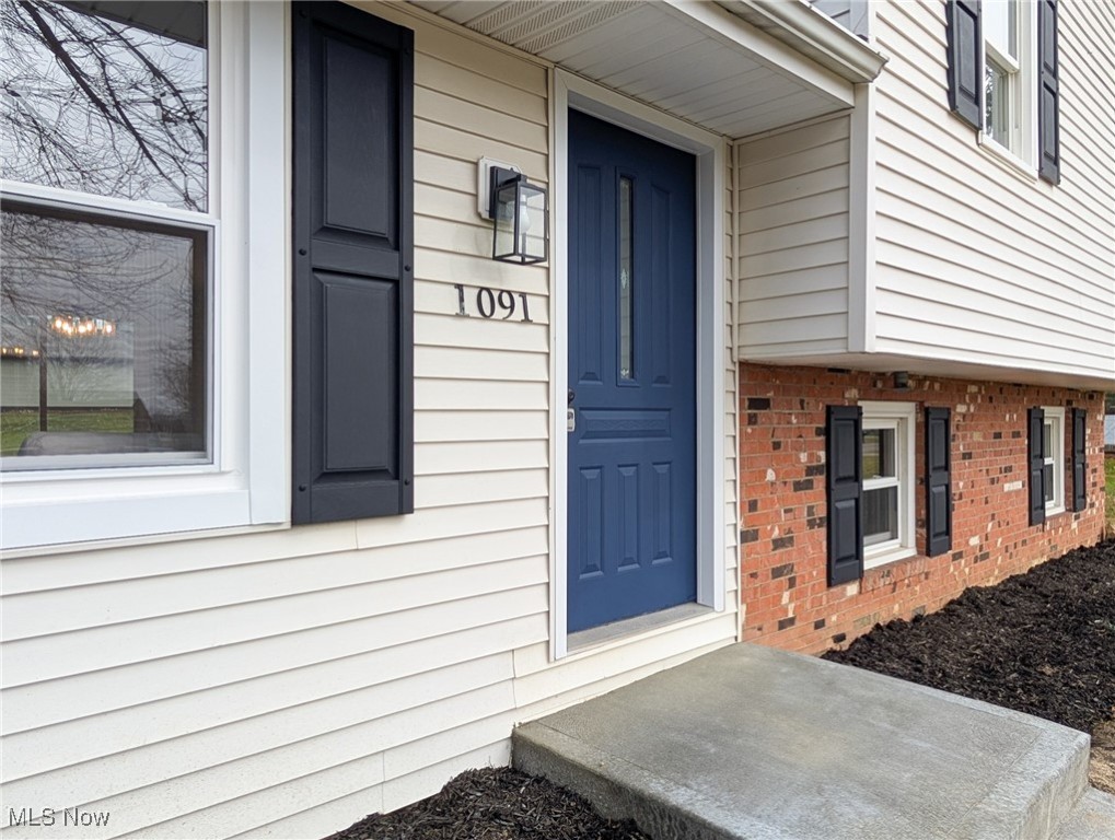 1091 Peony Street, Hartville, Ohio image 4