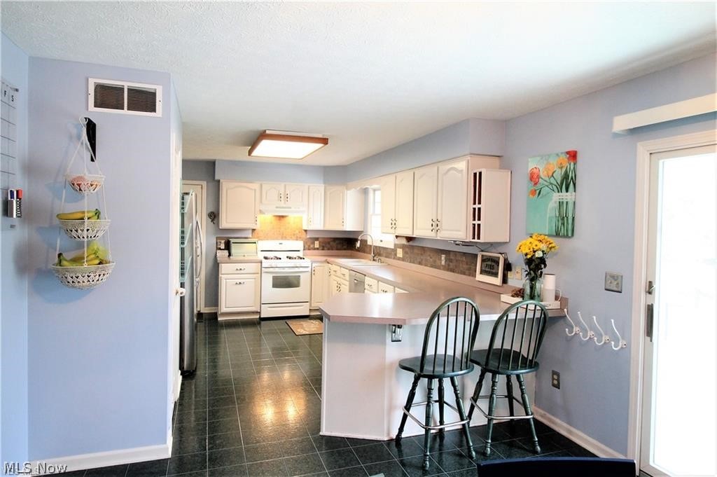 Oakland Estates - Residential