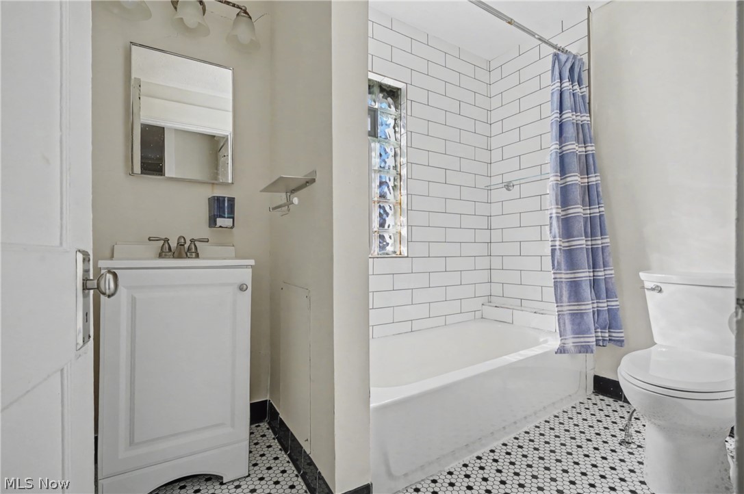 City/Youngstown - Residential