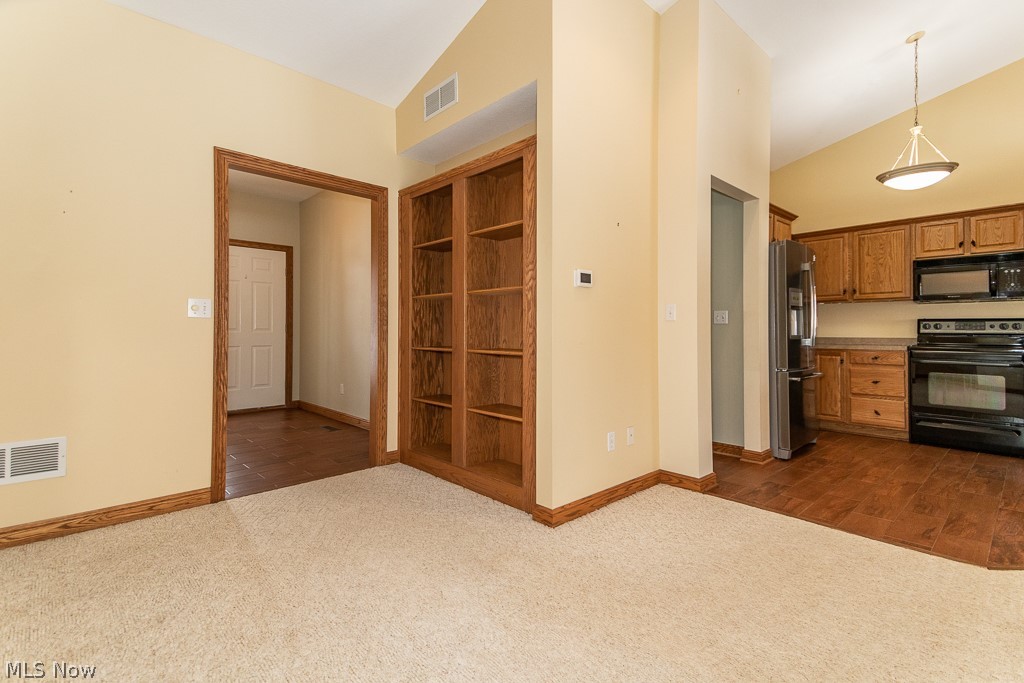 Legend Trail Village Condo - Residential