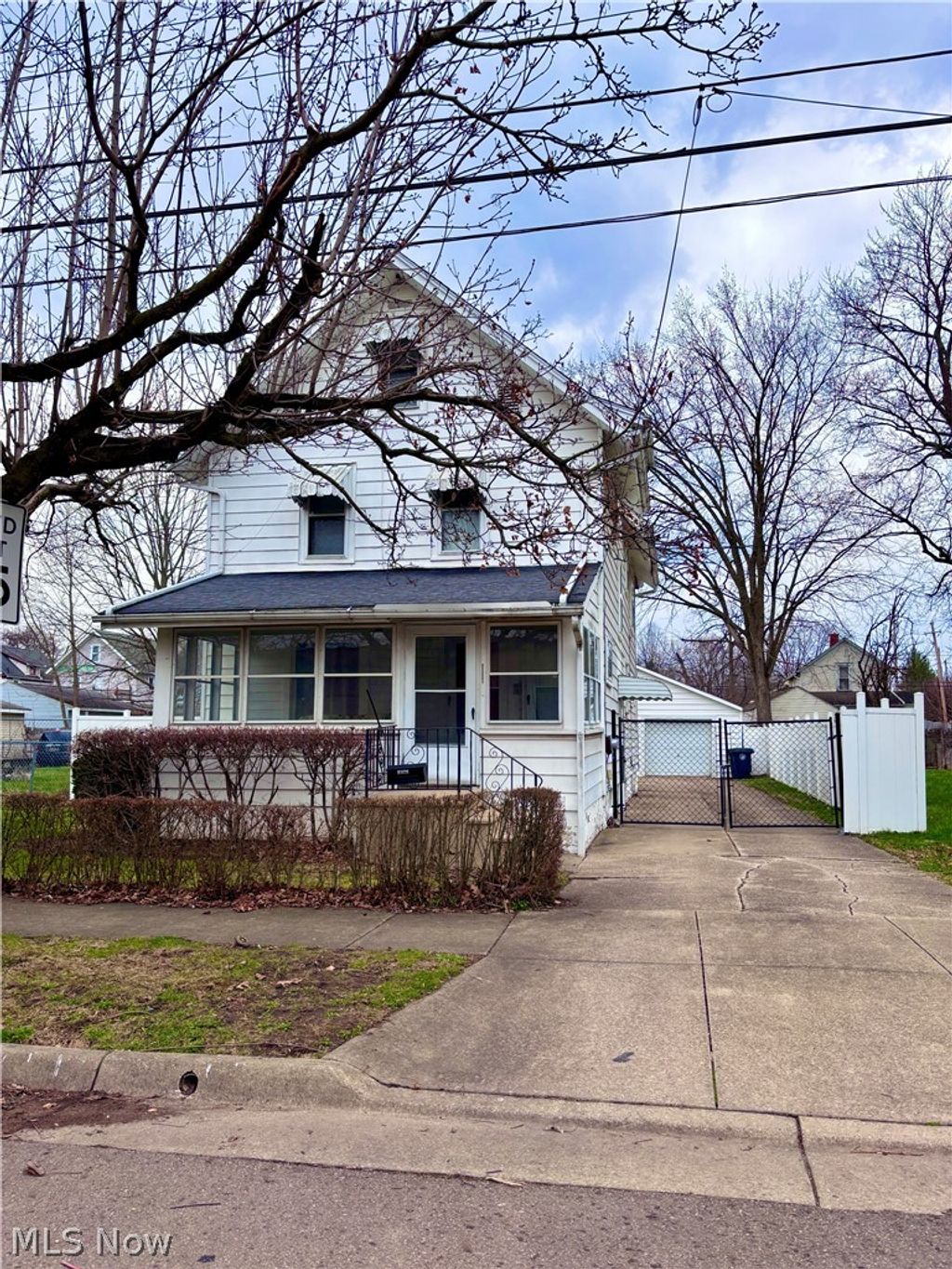 Photo of 1211 California Avenue, Akron, OH 44314 (MLS # 5195154)