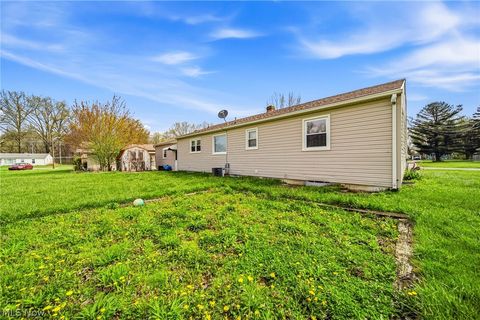 Tiny photo for 3203 Court Street, Ashtabula, OH 44004 (MLS # 5202834)