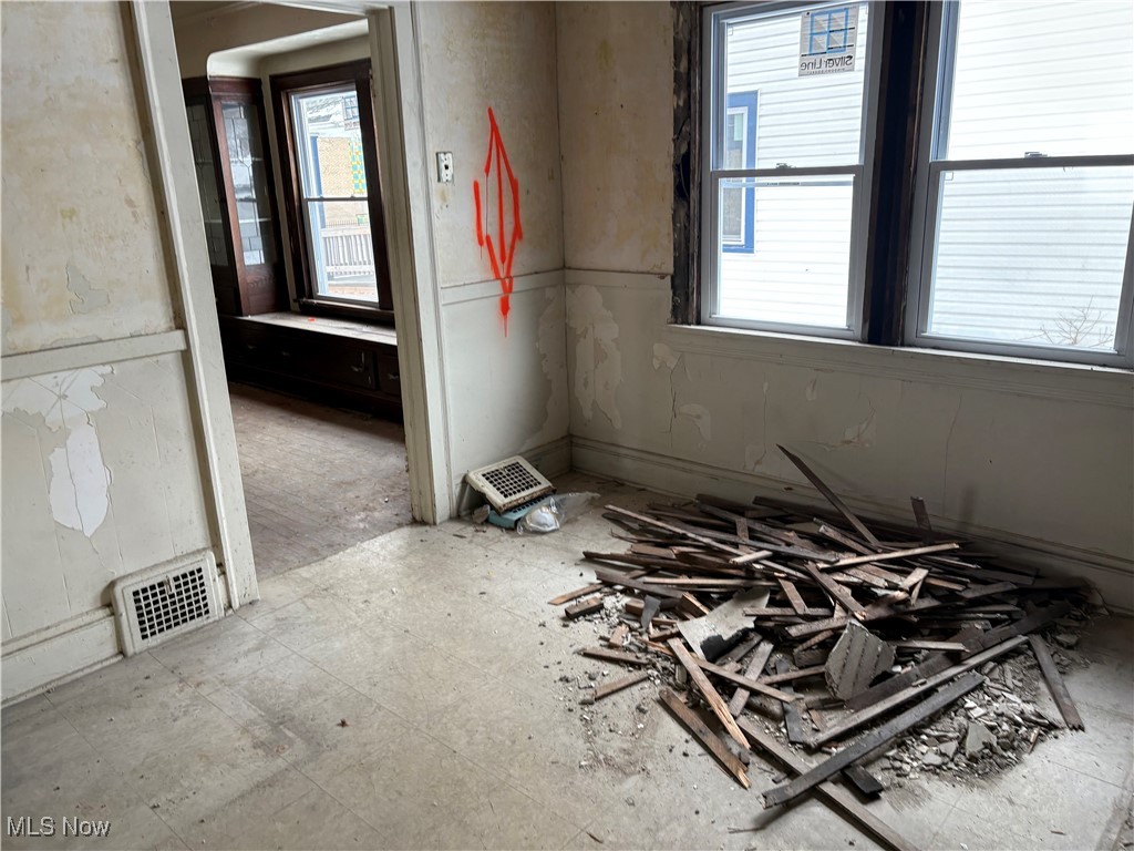 Stanley Heights - Residential Income