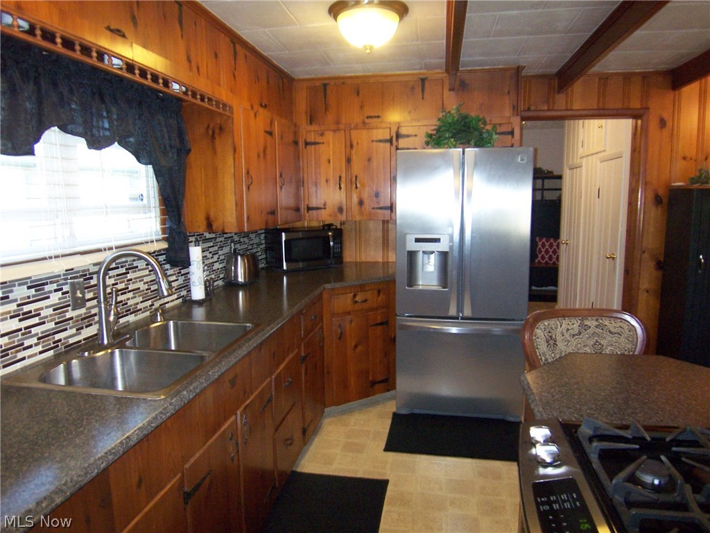 Vienna Imp Co Adn - Residential