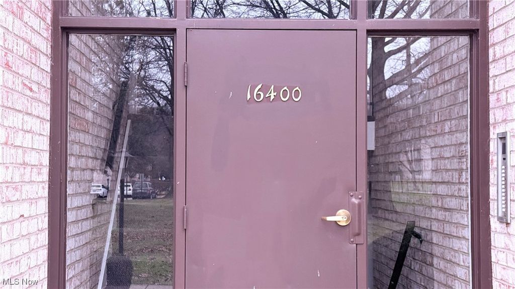 Photo of 16400 Heather Lane, Middleburg Heights, OH 44130 (MLS # 5180522)