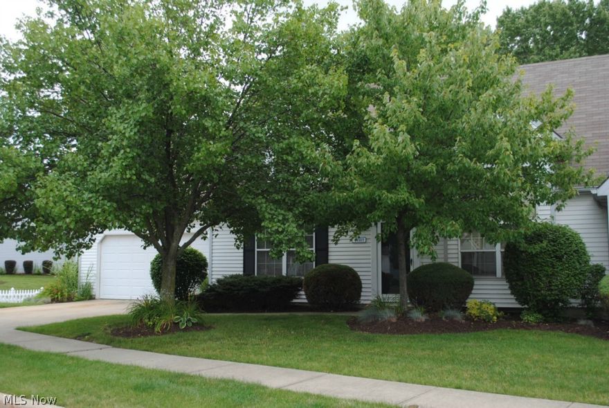 BANK OWNED .... Cape Cod Style Condominium .... Move In Ready .... 3 Bedrooms .... 2 Full Baths .... Huge Loft .... Living Room .... Dining Room .... Kitchen .... 1st Floor Laundry .... Newer Carpeting .... Deck In Back Overlooking The Creek .... 2 Car Attached Garage ....