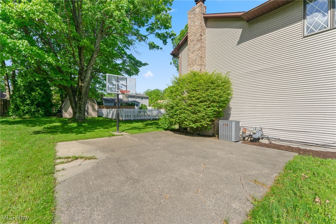 520 Stonybrook Lane, Canfield, Ohio image 24