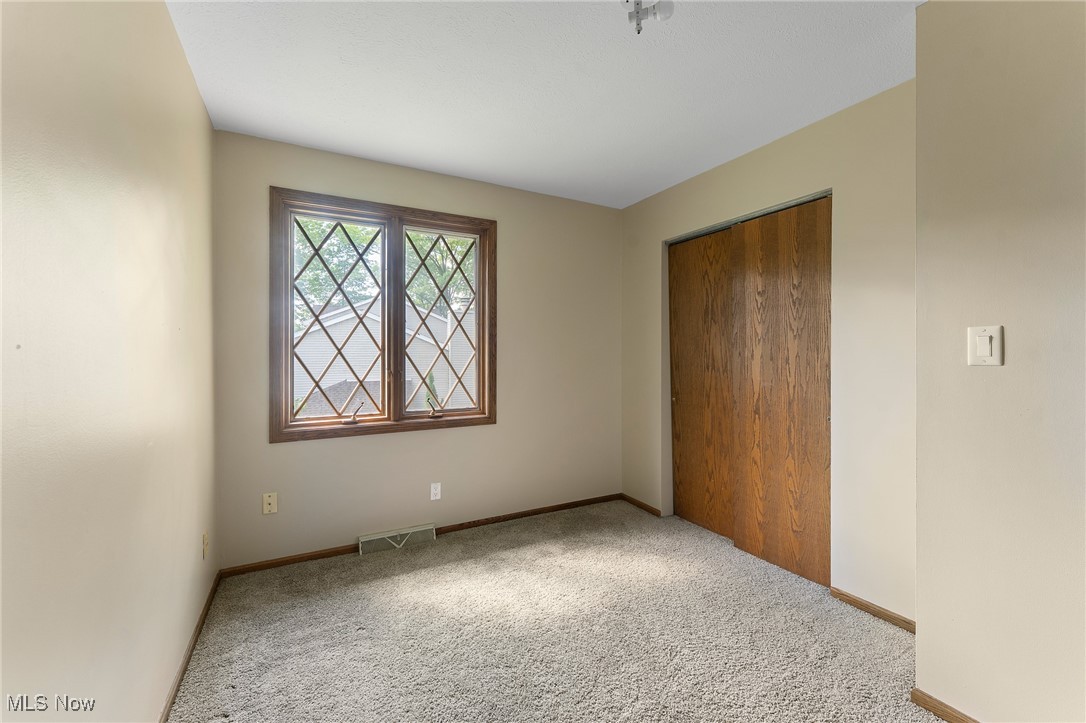 520 Stonybrook Lane, Canfield, Ohio image 17