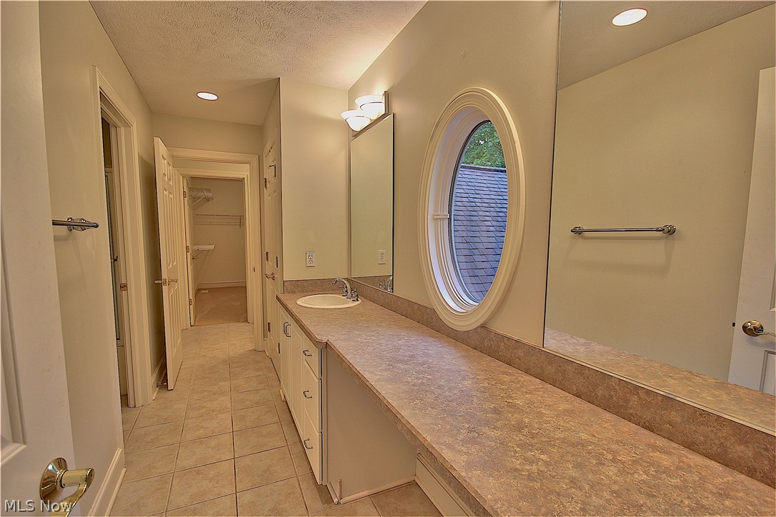 Hawksmoor - Residential Lease