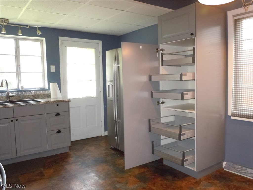 Utopia Beach - Residential