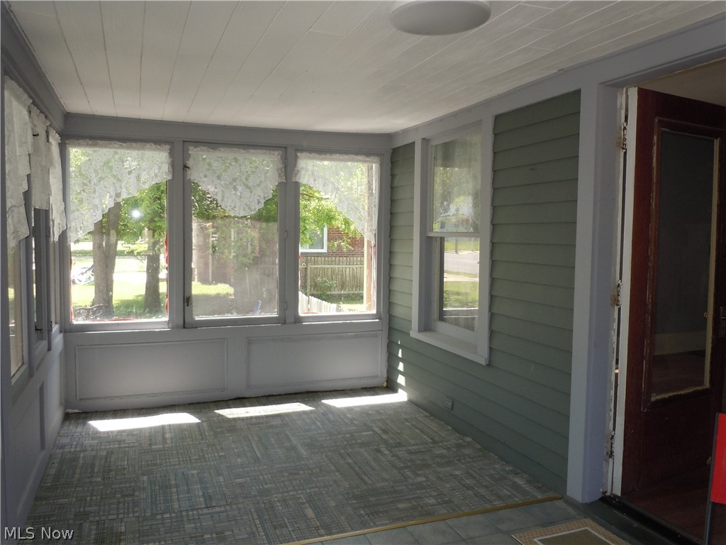 Utopia Beach - Residential