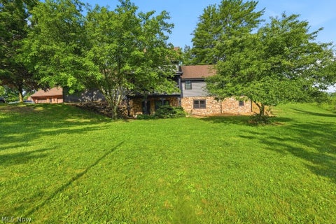 Homes For Sale - 3731 Fortuna Drive<br/> Akron, OH 44312