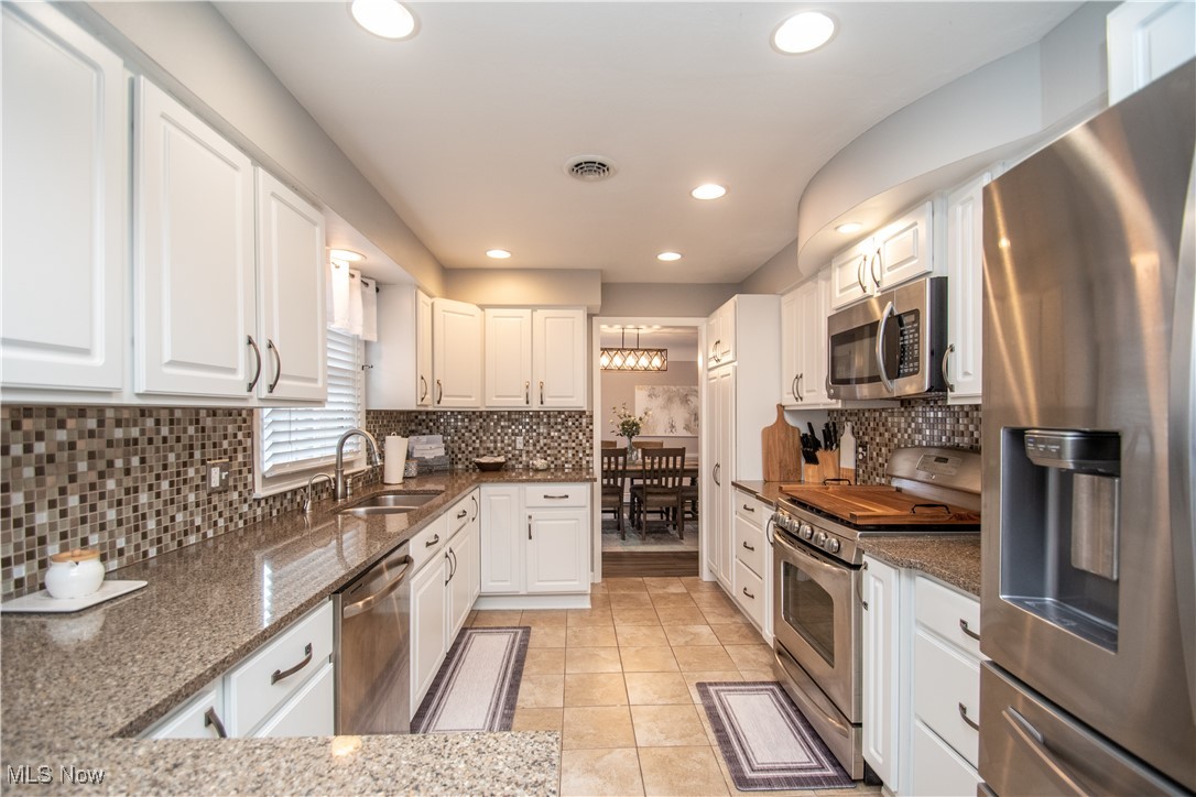 2614 Ardenwood Pl, Austintown, Ohio image 10