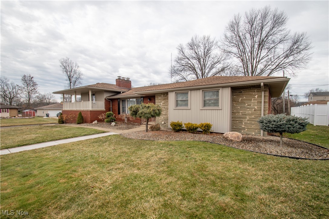 2614 Ardenwood Pl, Austintown, Ohio image 3
