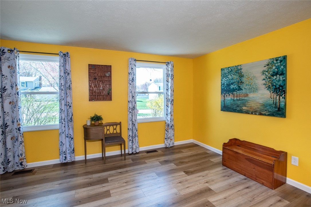730 Brookledge Drive, Medina, Ohio image 4