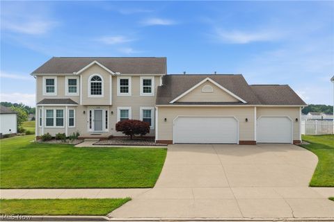 Homes For Sale - 2275 Cyprus Drive<br/> Massillon, OH 44646