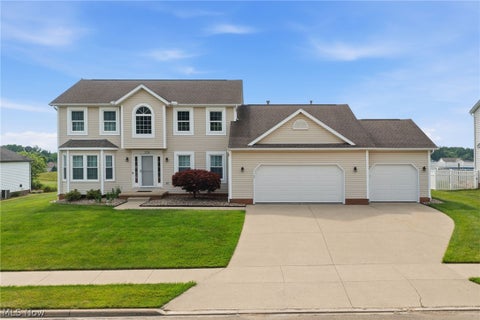 Homes For Sale - 2275 Cyprus Drive<br/> Massillon, OH 44646