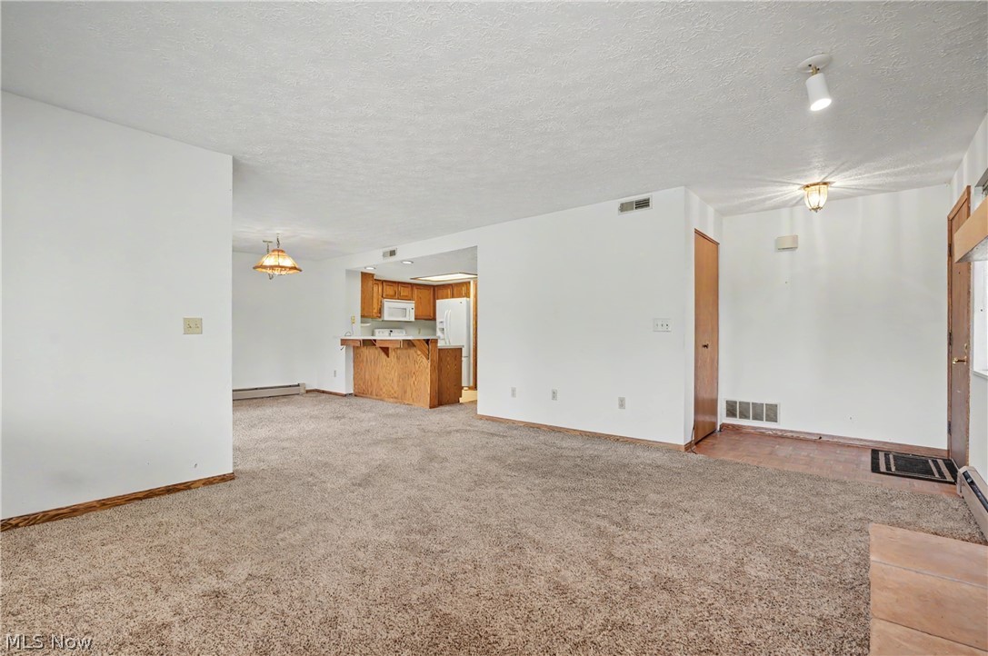 Pine Mill Ridge Condo - Residential