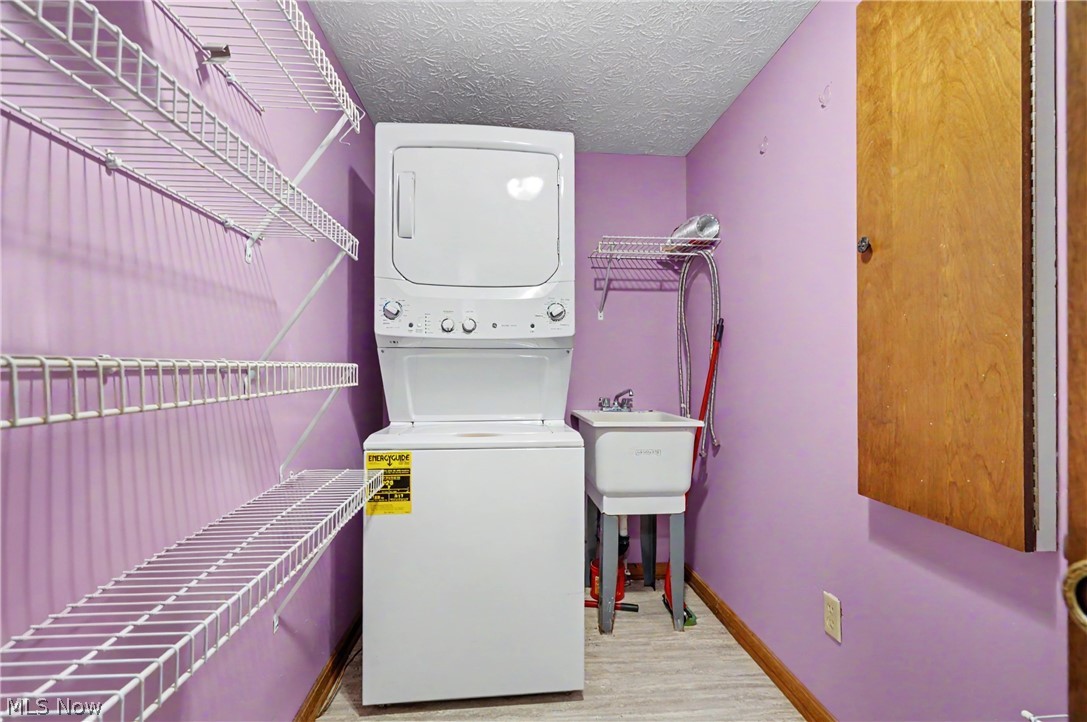 Pine Mill Ridge Condo - Residential