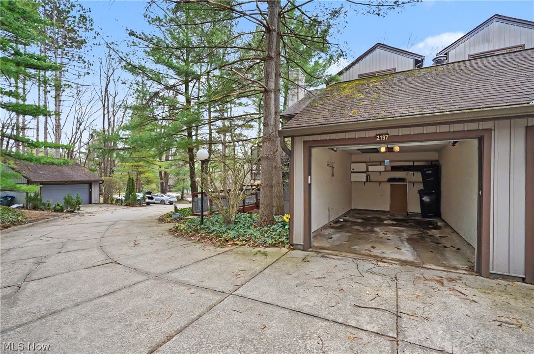 Pine Mill Ridge Condo - Residential