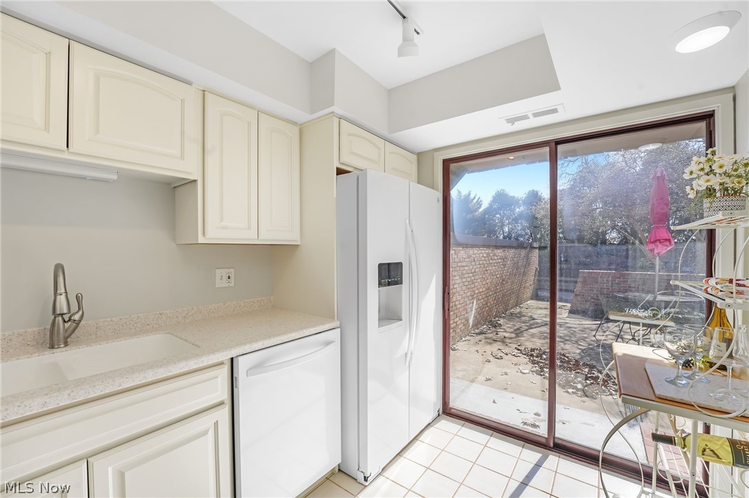 Beachwood Shores - Residential