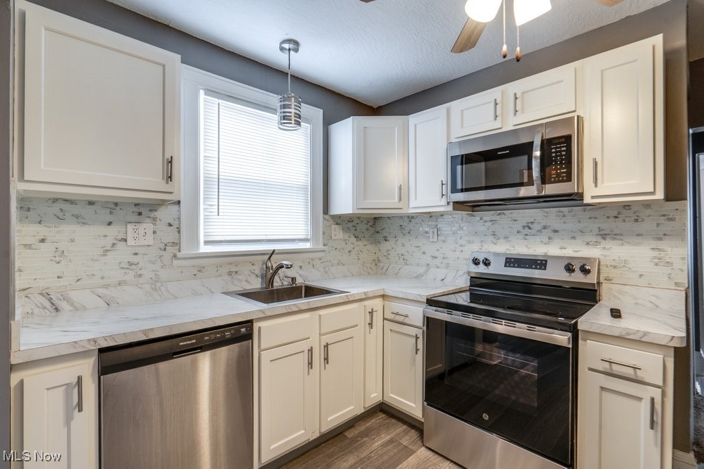 Sunset View 01 - Residential