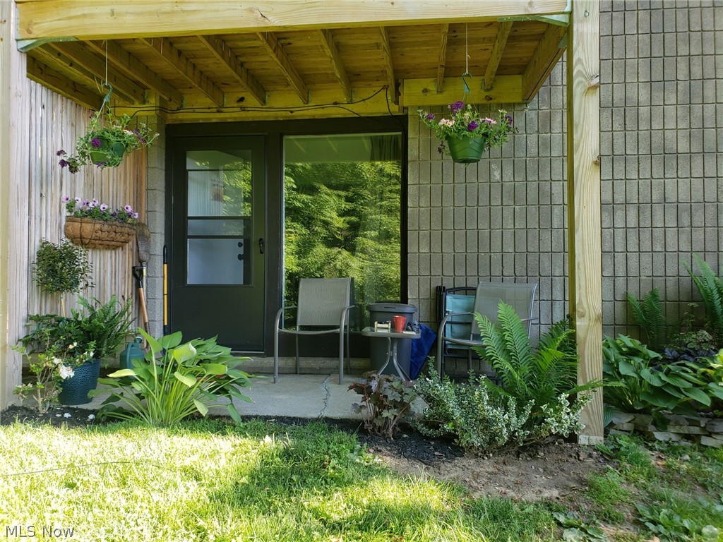 Timber Top Condo - Residential