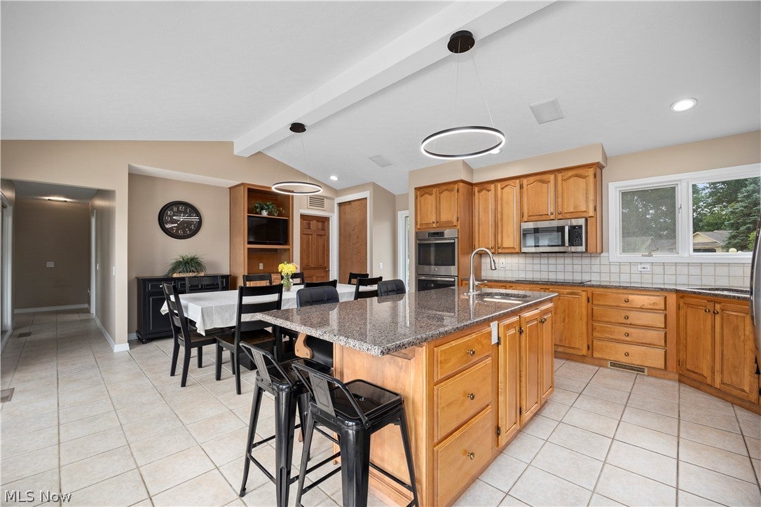 33008 Woodhaven Circle