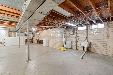 Tiny photo for 206 Harter Avenue NW, Canton, OH 44708 (MLS # 5180109)