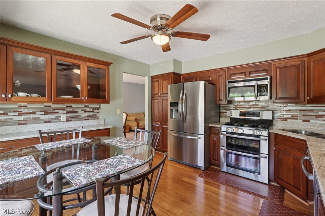 Park Creek Villag - Residential