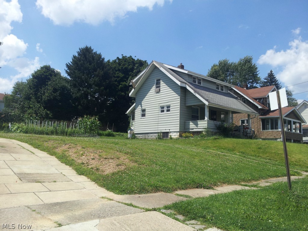 City/Youngstown - Land