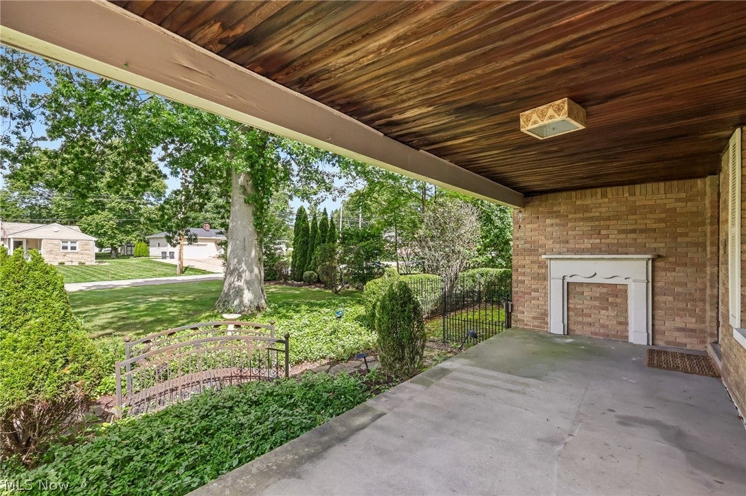 2965 Howell Drive