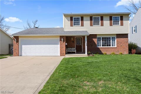Photo for 142 Brookvalley Drive