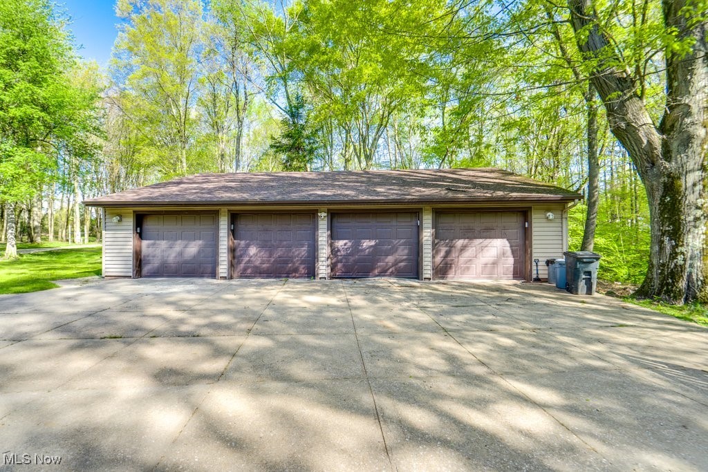 12530 Nelson Parkman Road, Garrettsville, Ohio image 6